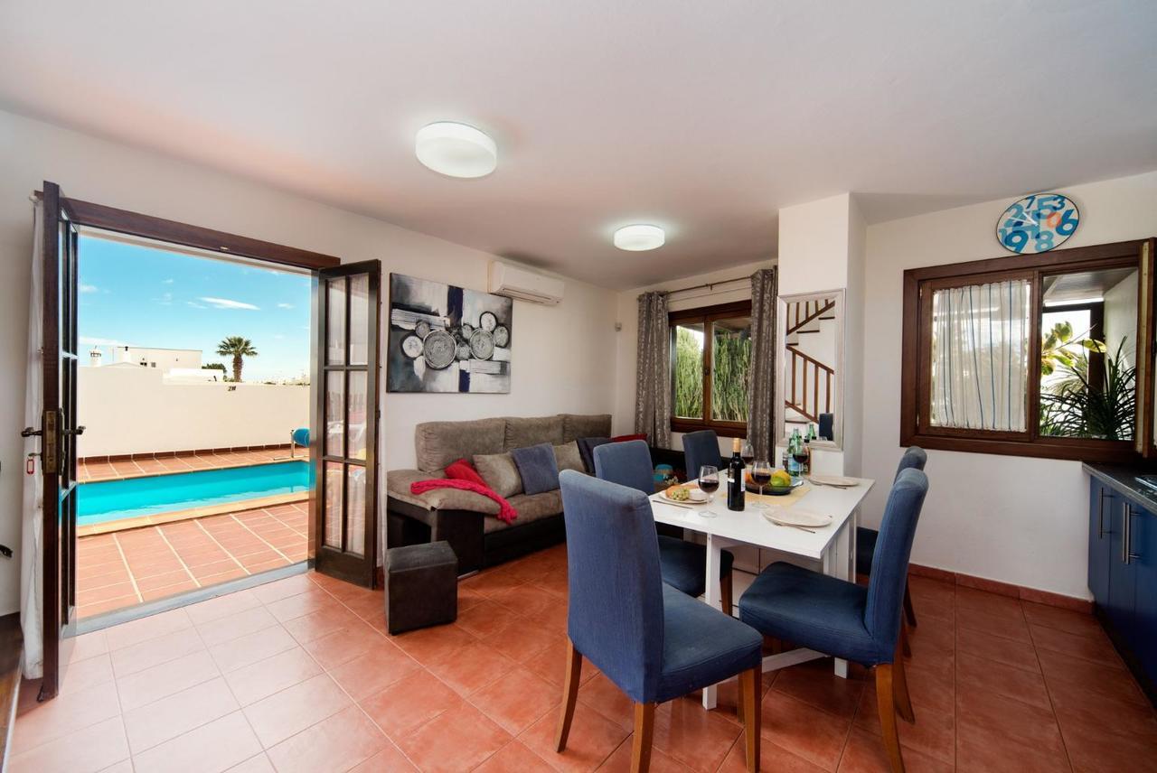 Villa Julianne 1 ปูแอร์โตเดลคาร์เมน ภายนอก รูปภาพ